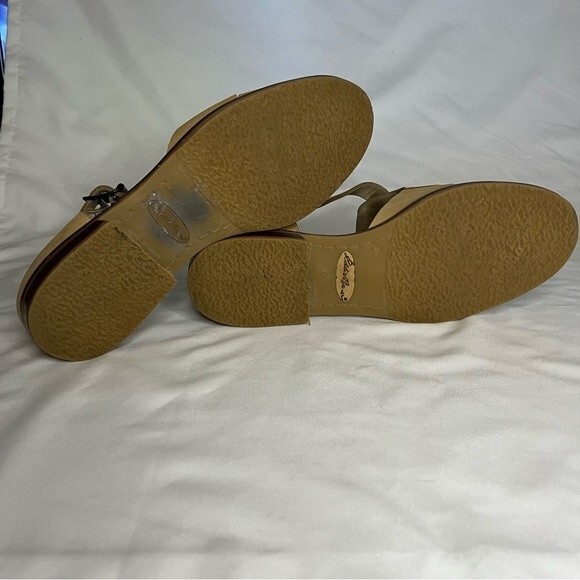 Eddie Bauer Womens size 8 Tan Leather Suede Buckle Flat Sandal Gorp Closed Toe - Picture 6 of 8
